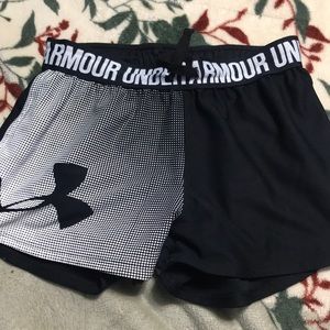 Underarmour shorts